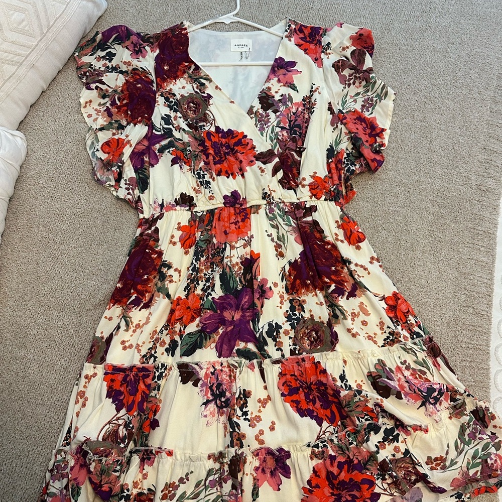 ANDREE BY UNIT Floral Puff Sleeve Midi Dress